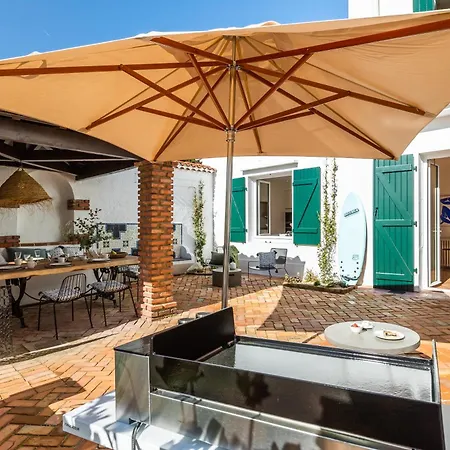 Villa Easy Cles- Town House Garden Hammam *
