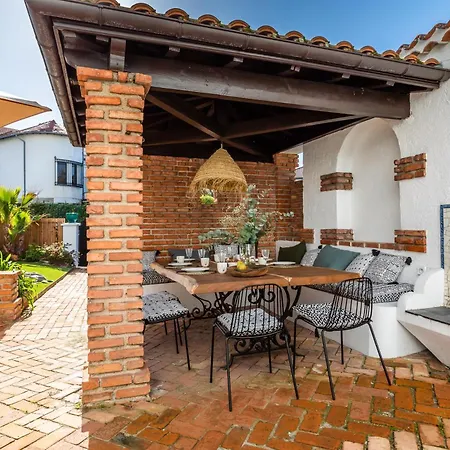 Easy Cles- Town House Garden Hammam * Biarritz